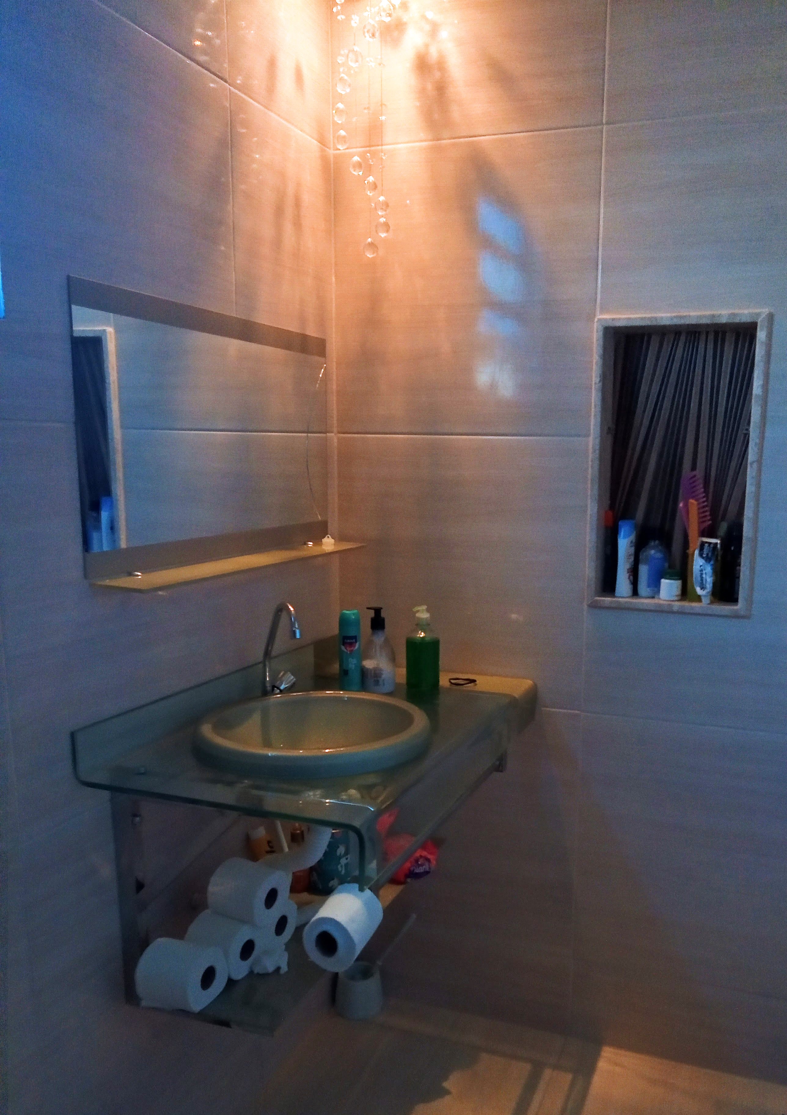 Restauração do Banheiro tema amadeirado